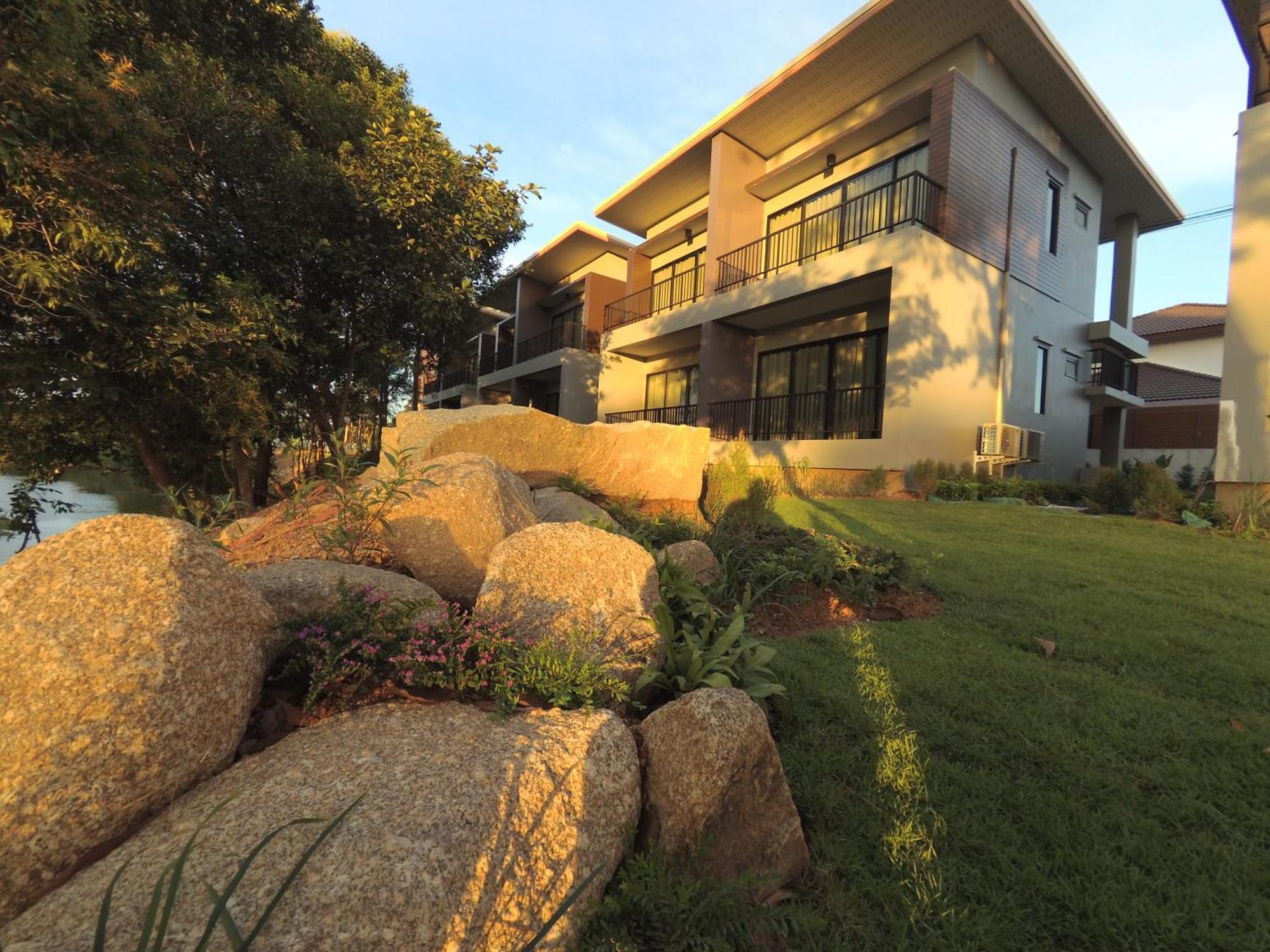 Riverawan Hotel Chanthaburi Exterior photo