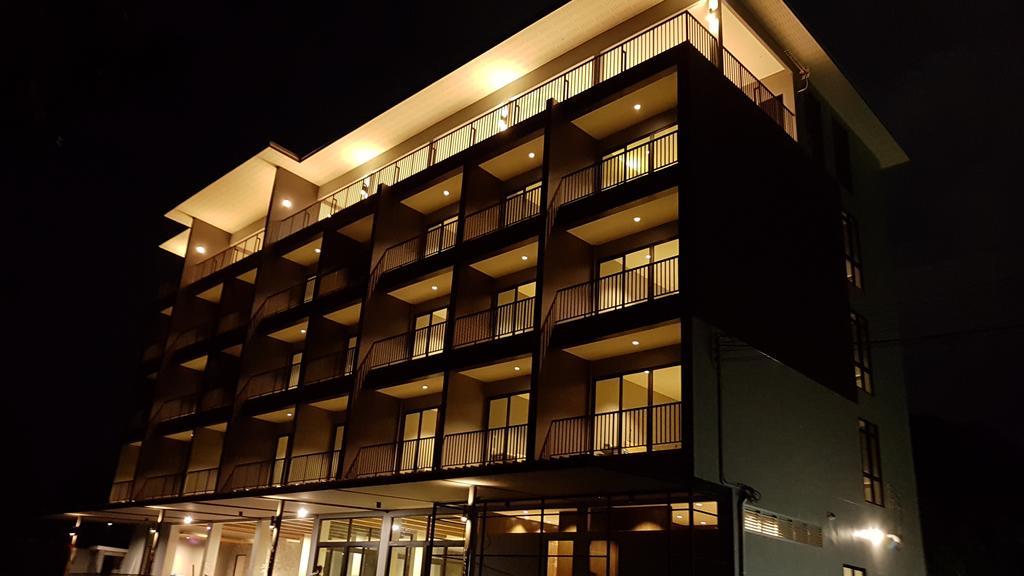 Riverawan Hotel Chanthaburi Exterior photo