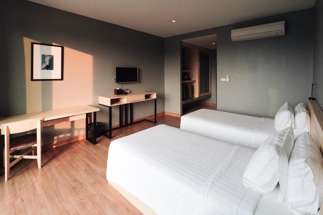 Riverawan Hotel Chanthaburi Exterior photo