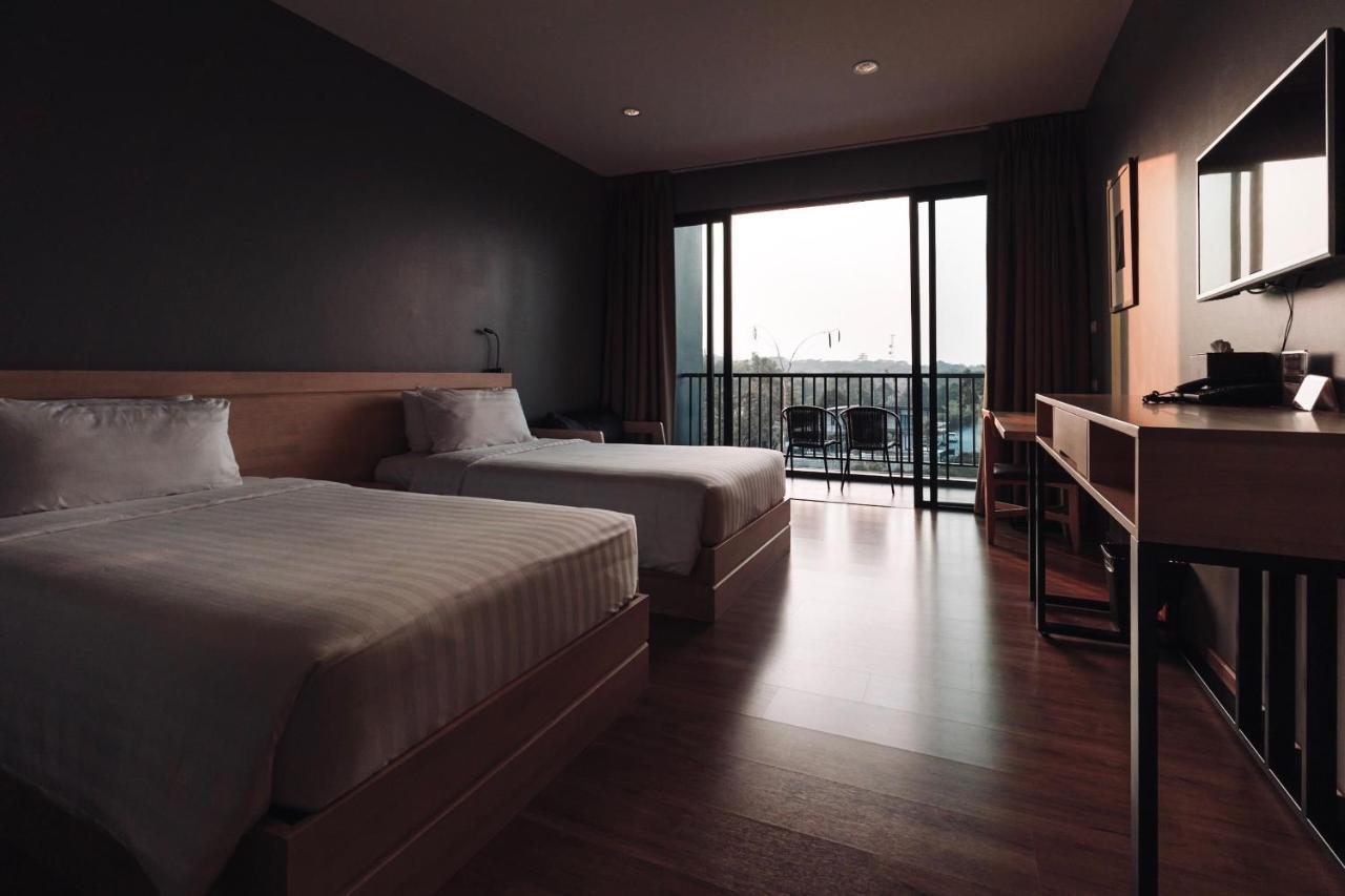 Riverawan Hotel Chanthaburi Exterior photo